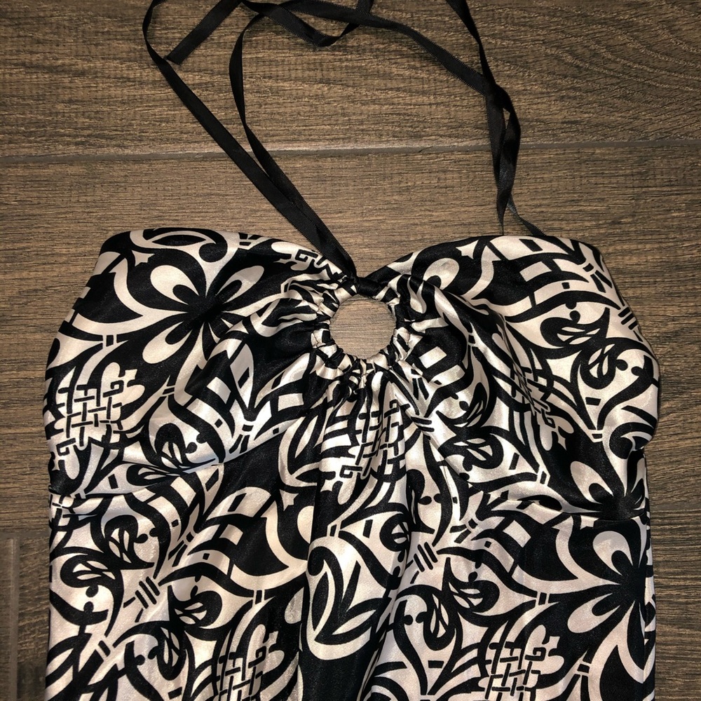 Daytrip top. - Picture 4 of 8